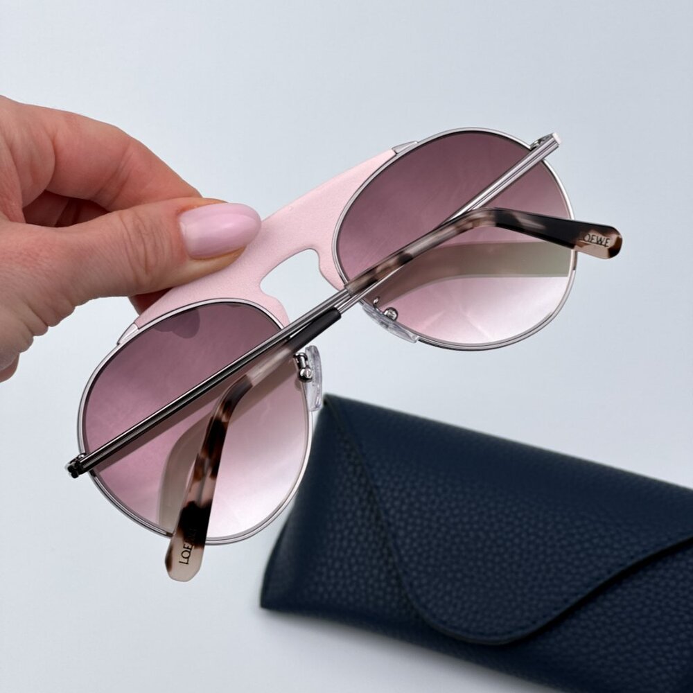 Loewe Women BRAND NEW Sunglasses LW40005U 14U Pink Leather Bordeaux Mirror Pilot - Picture 3 of 10